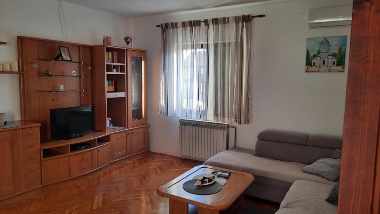 Apartmani Krpeta Pakoštane Esterno foto