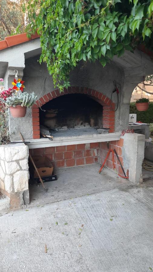 Apartmani Krpeta Pakoštane Esterno foto