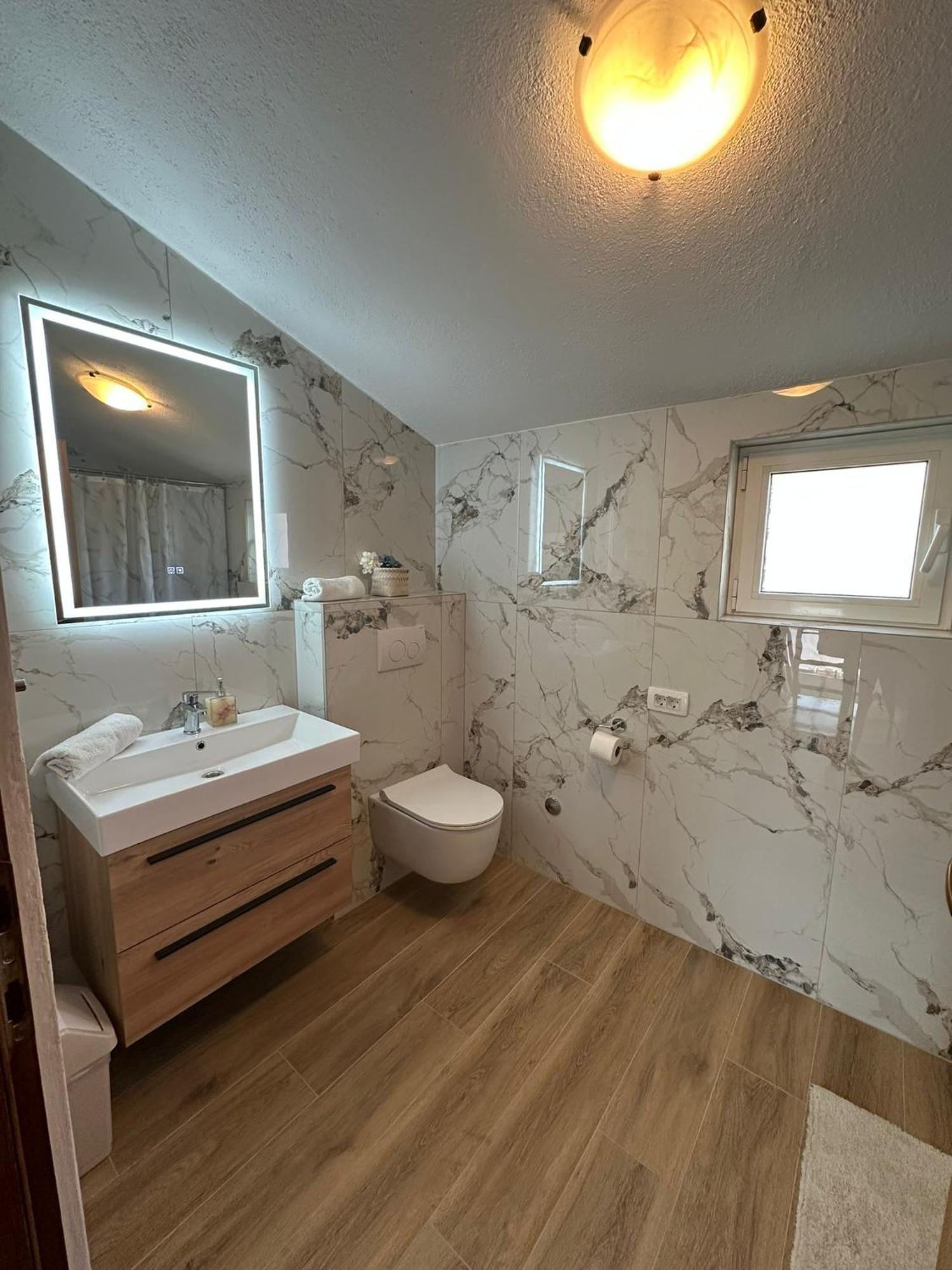 Apartmani Krpeta Pakoštane Esterno foto